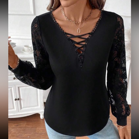 Boho Black Floral Lace Sheer Sleeve Top Minimalist - Picture 3 of 5